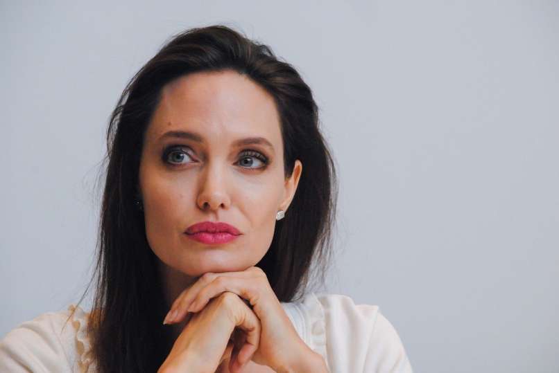 angelina jolie 2