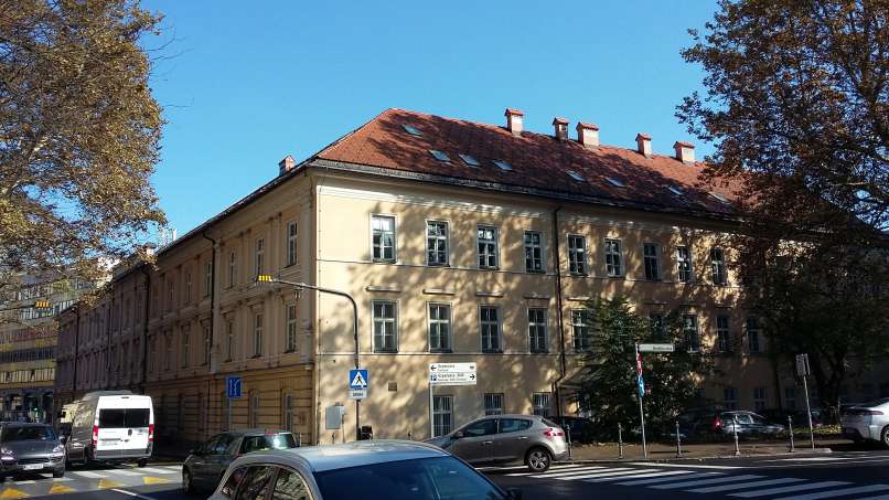krekov trg