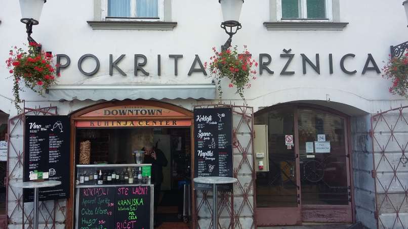 pokrita tržnica