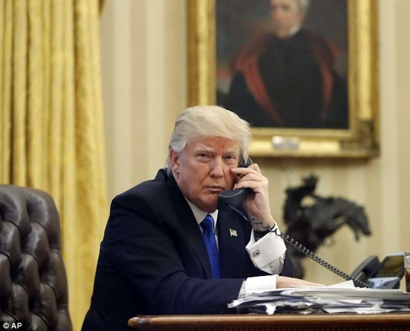 trump telefon