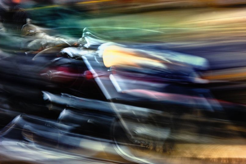 Motorist, motor, hitrost