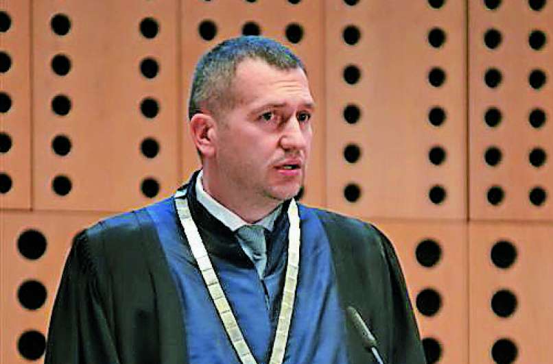 5-DAMIR CRNCEC DEKAN FDS