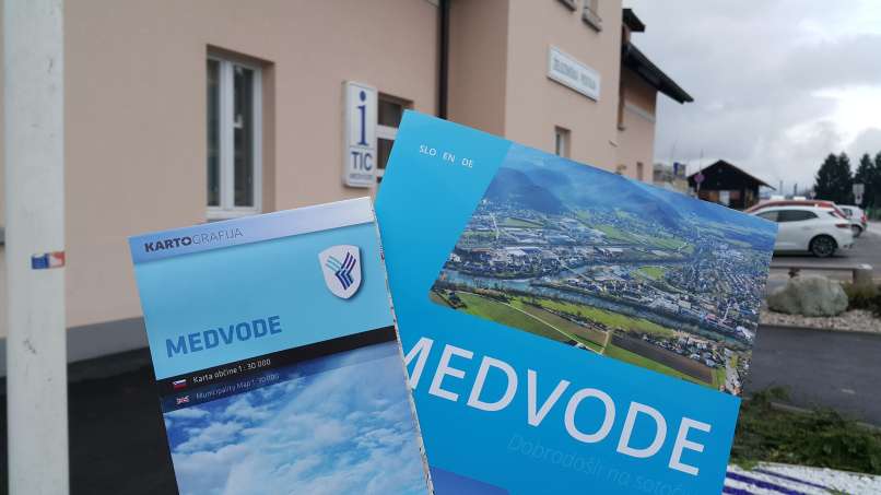 brošure medvode