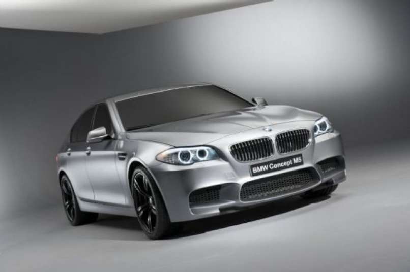 BMW M5 v Šanghaju