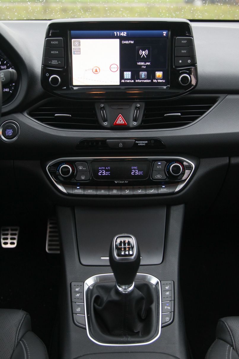 hyundai i30 4