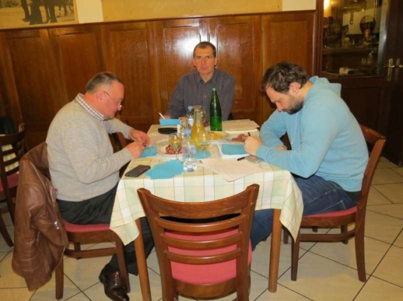 salame 2, komisija
