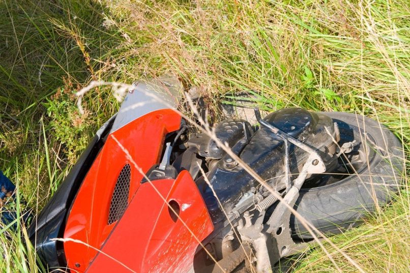 skuter, motor, nesreča, motorist,
