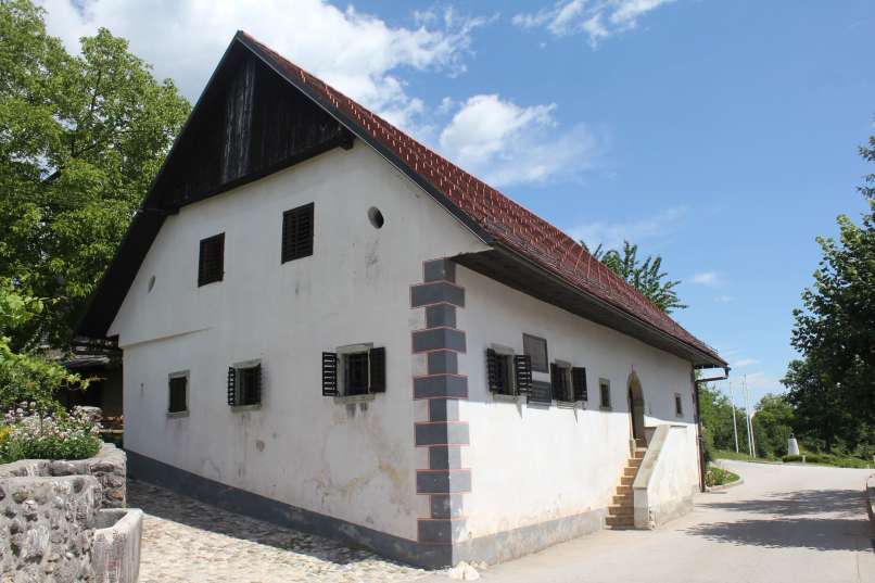 prešernova domačija