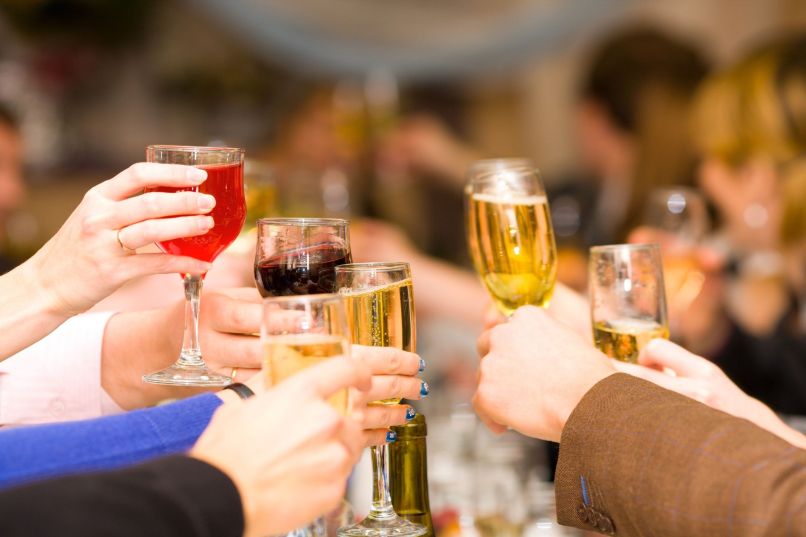 Slovenci spijemo manj alkohola