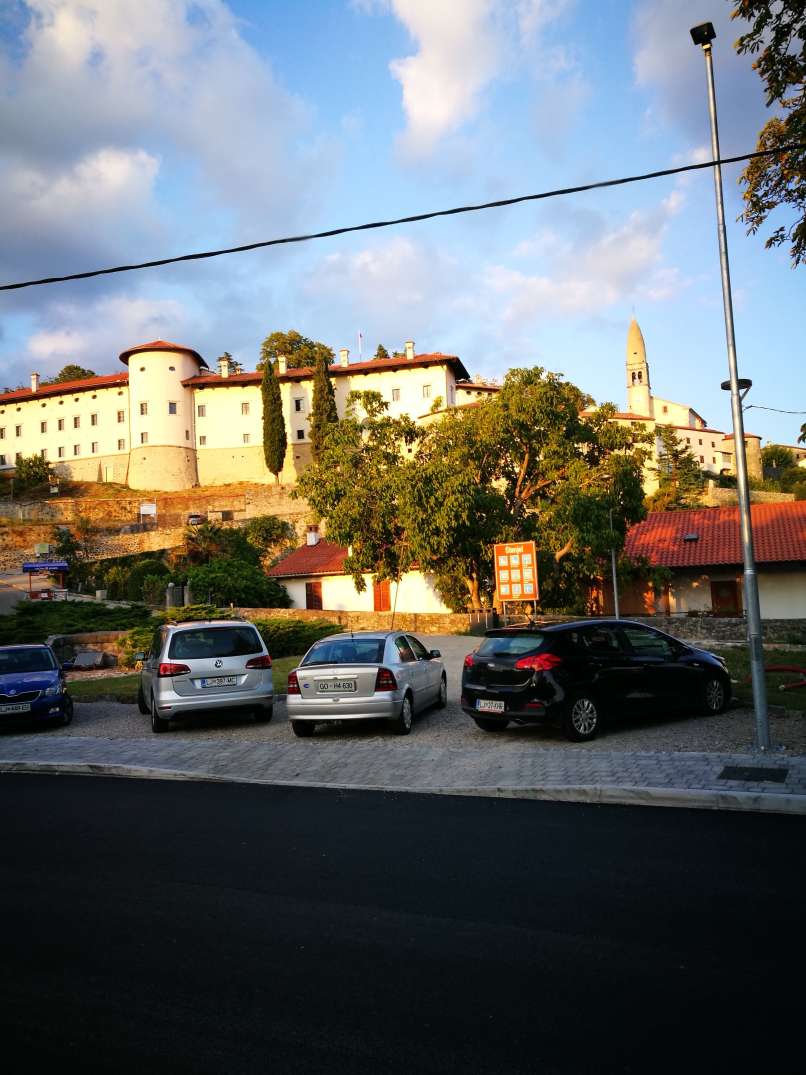 Grad štanjel