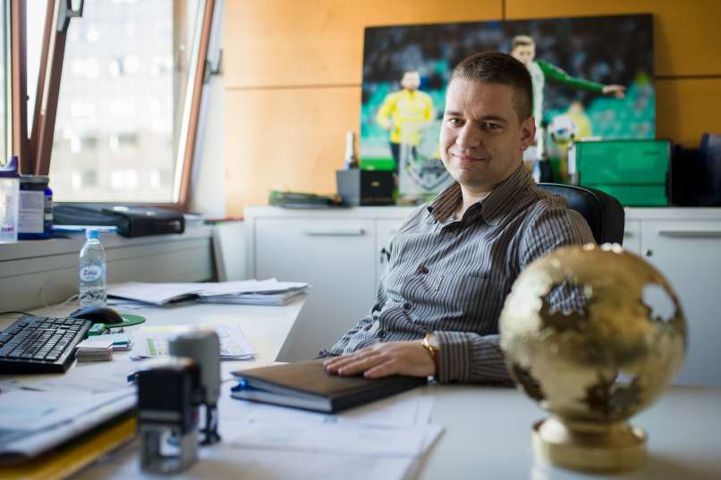 Dejan Stamenković SAMO ZA UPORABO V SVET24