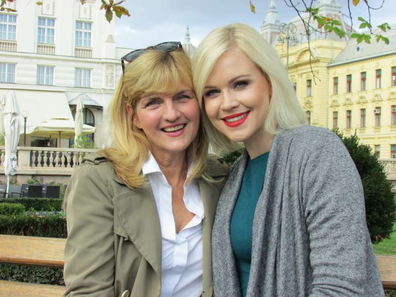 Sanja Doležal in Darja Gajšek