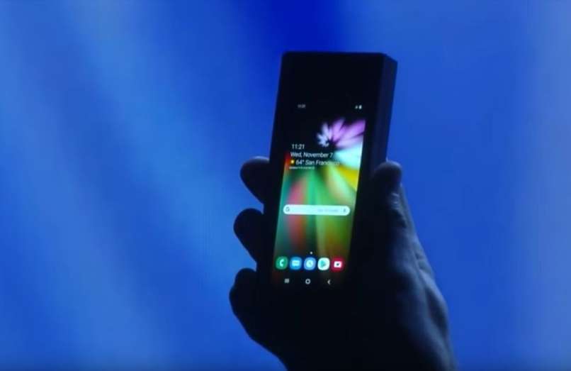 samsung foldable zaprt
