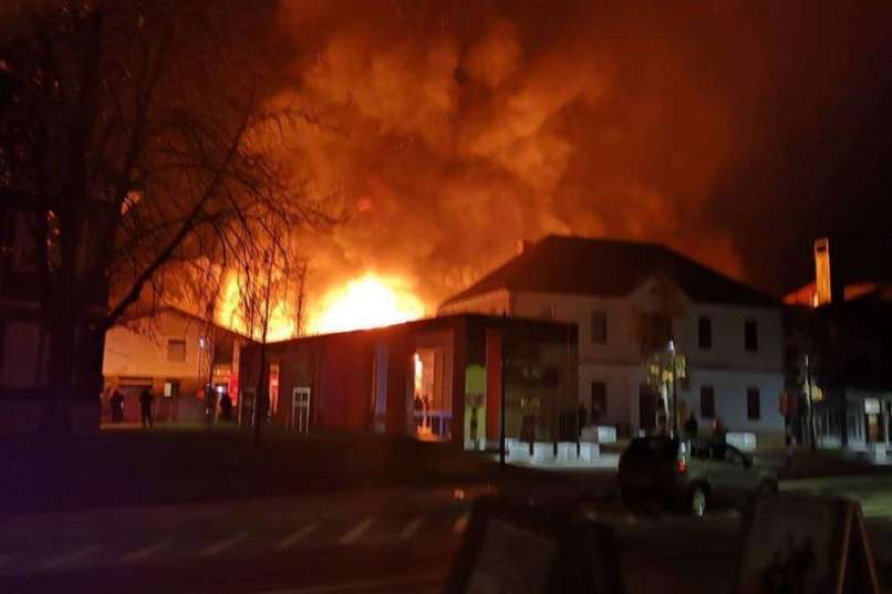 požar v mežici