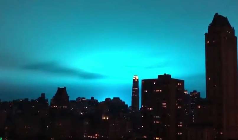 new york nebo modro eksplozija yt