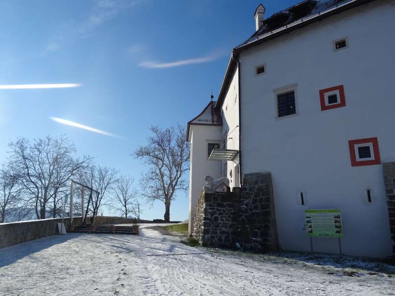 grad komenda