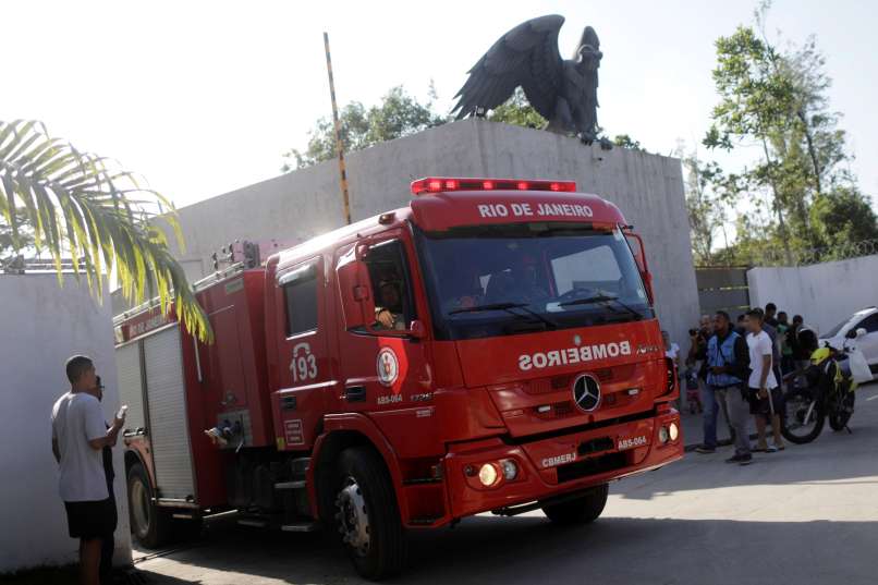 požar, mladinski center, rio de janeiro, flamengo