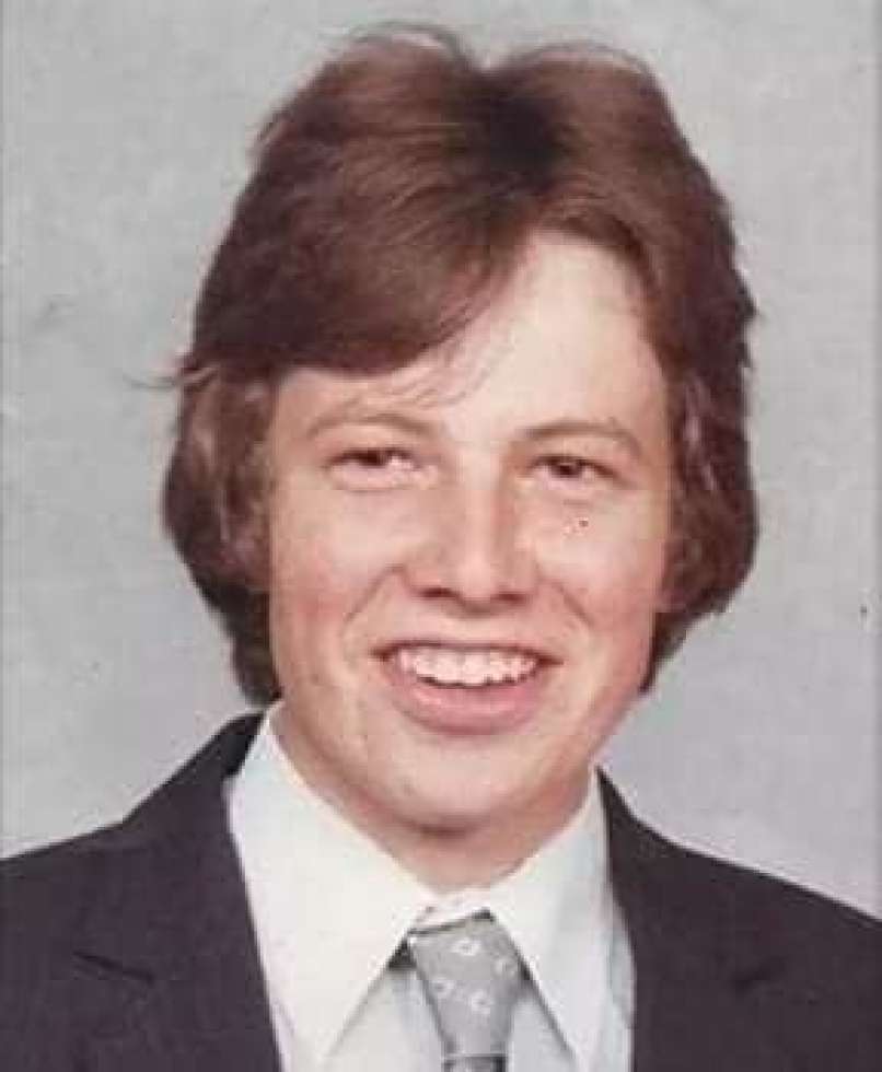 simon charles mlad
