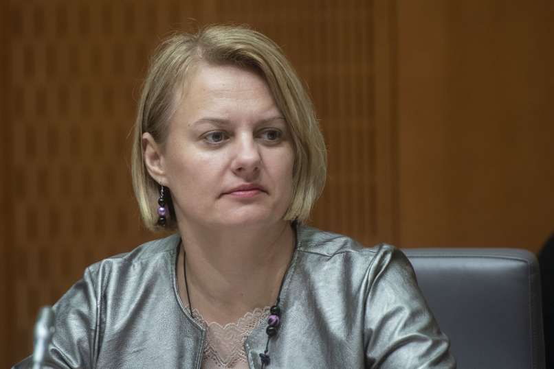 Mojca Žnidarič