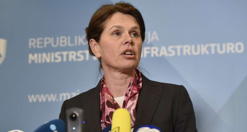 alenka bratusek bobo1