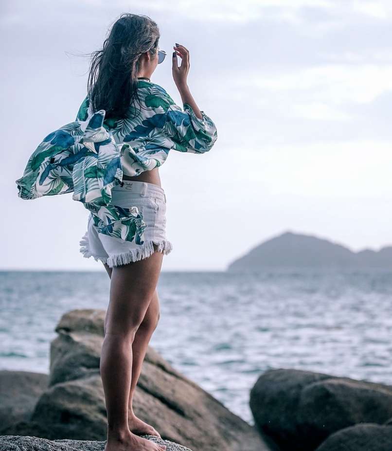 barefoot-3557605_1280