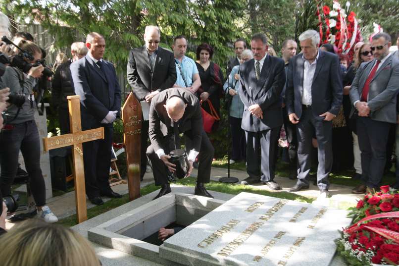 Mira Marković_milošević 4