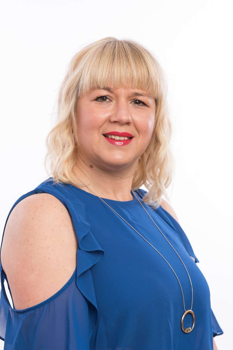 Vozel Maja