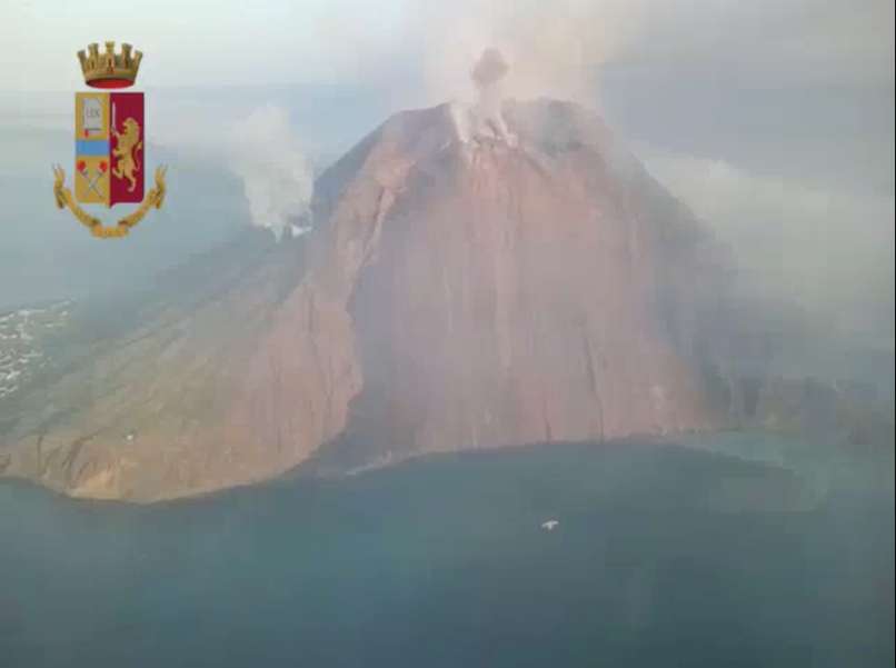 stromboli, izbruh vulkana