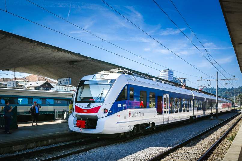 ZEL18-4961_Ljubljana-Trst_mk_P