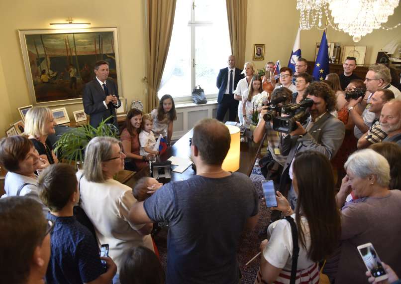 borut pahor, združitev prekmurja z matičnim narodom