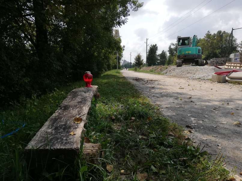 umor, pešpot ob savi