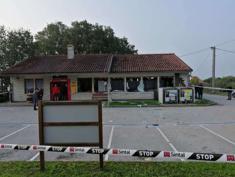 razstreljen bankomat, Črniče