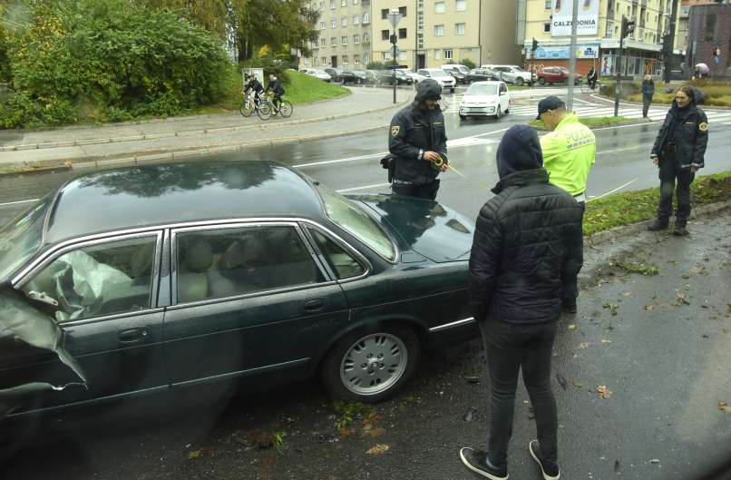 jaguar, celovška-cesta, ljubljana