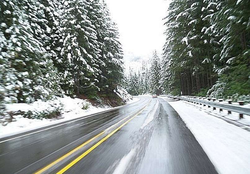 driving-38346_960_720