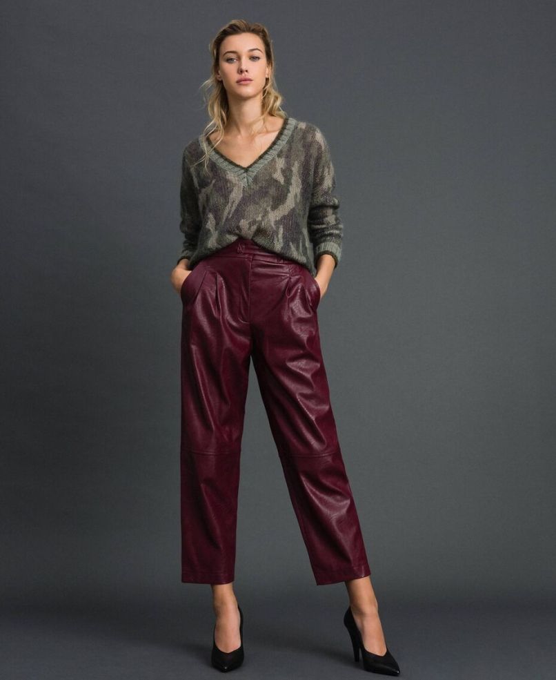 2twinset usnjene hlače 150 zdaj 105