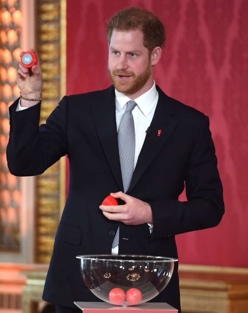 harry, prvič v javnosti od naznanitve umika