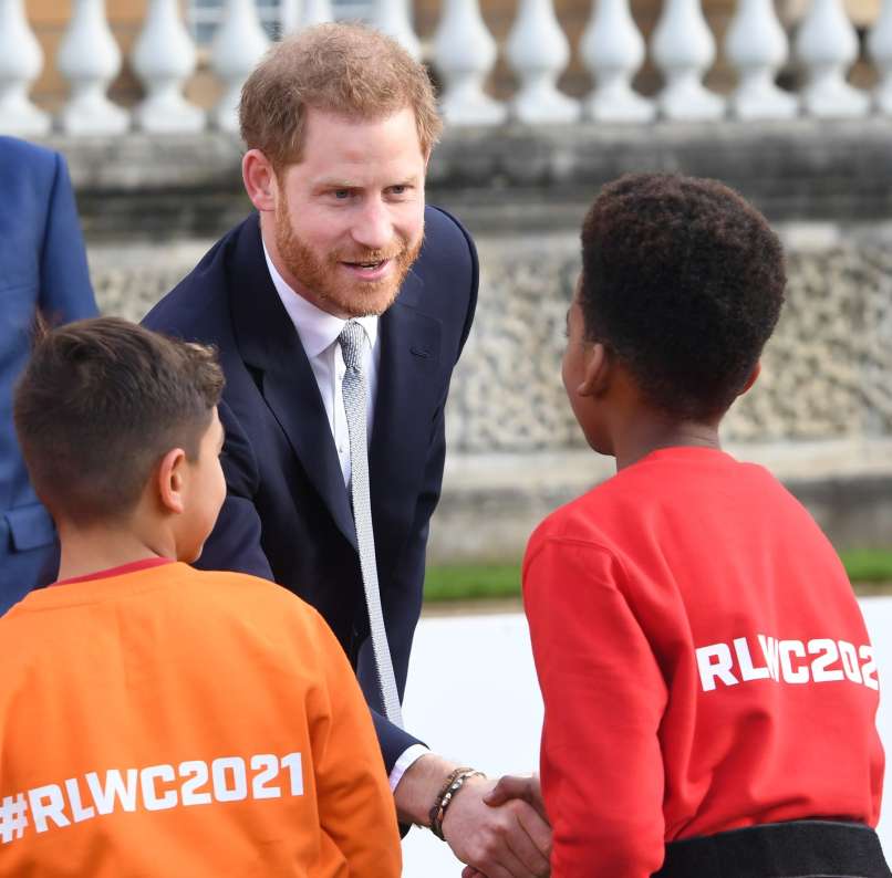 harry, prvič v javnosti od naznanitve umika