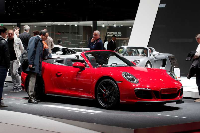 Porsche 911 Carrera