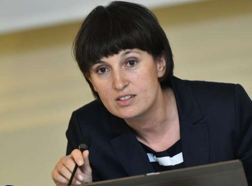 Necenzurirano prenos, nada drobne popovič