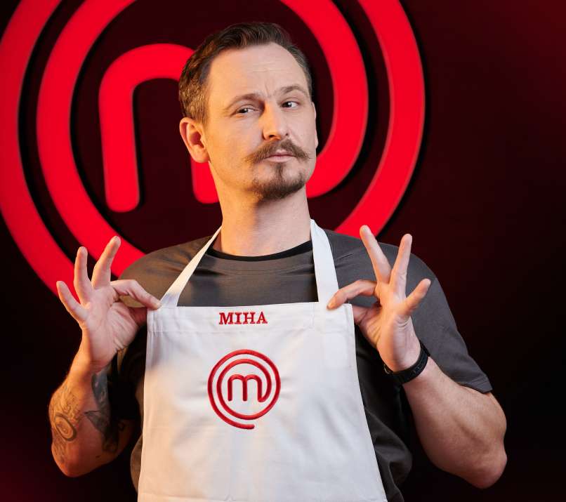 MIHA ROBNIK na crnem 5