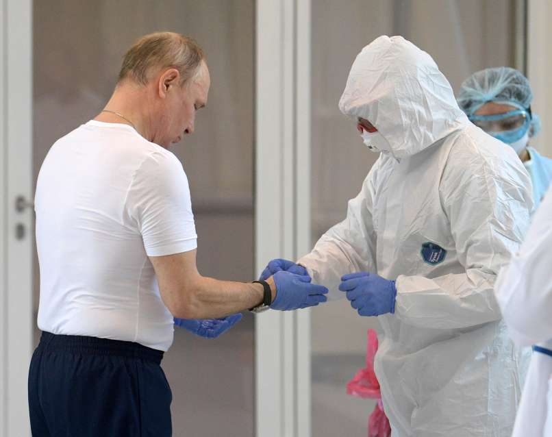 vladimir-putin, koronavirus, zaščitna-obleka, bolnišnica
