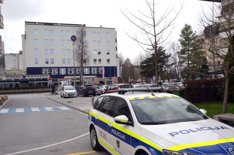 hotel paka