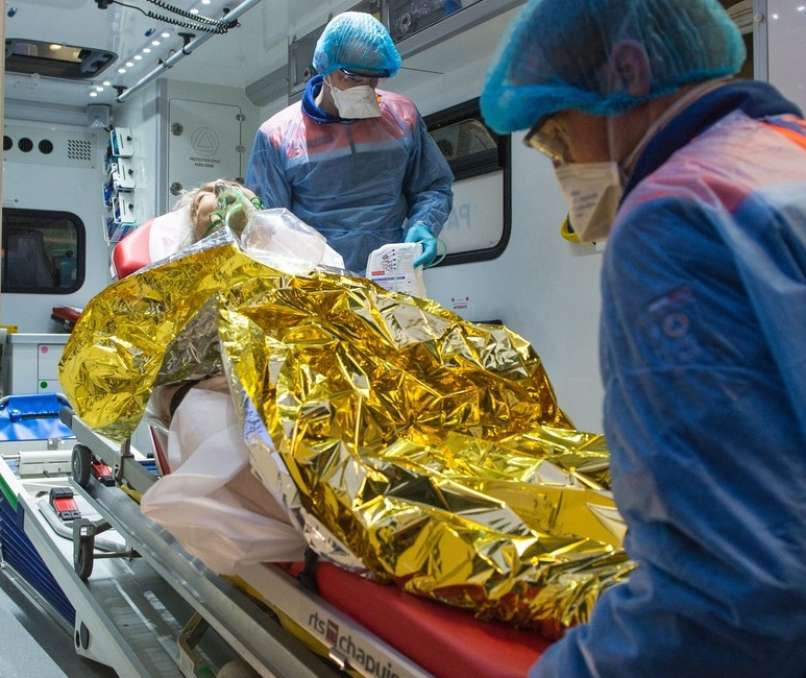 koronavirus, pacient