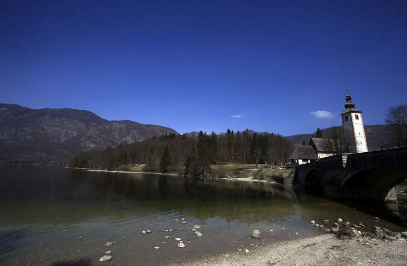 bohinj, bohinjsko jezero, 29.3.2020