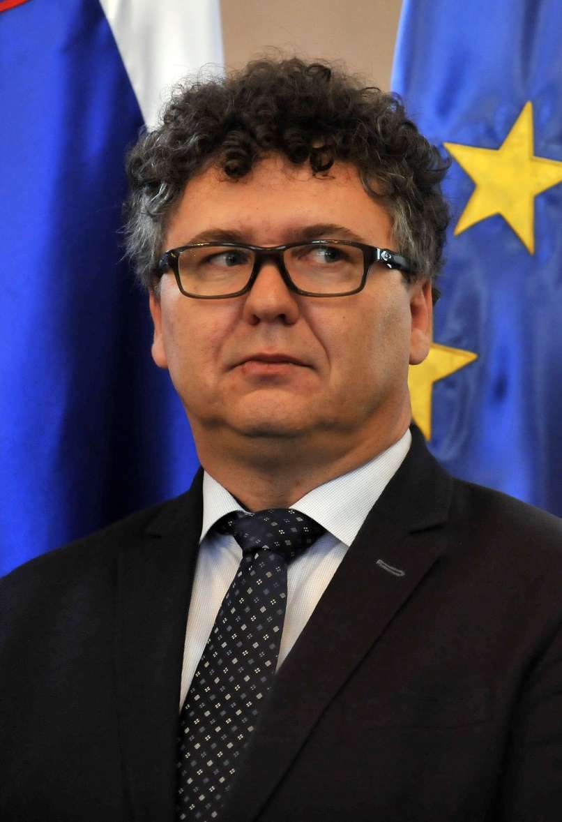 miroslav petrovec bobo