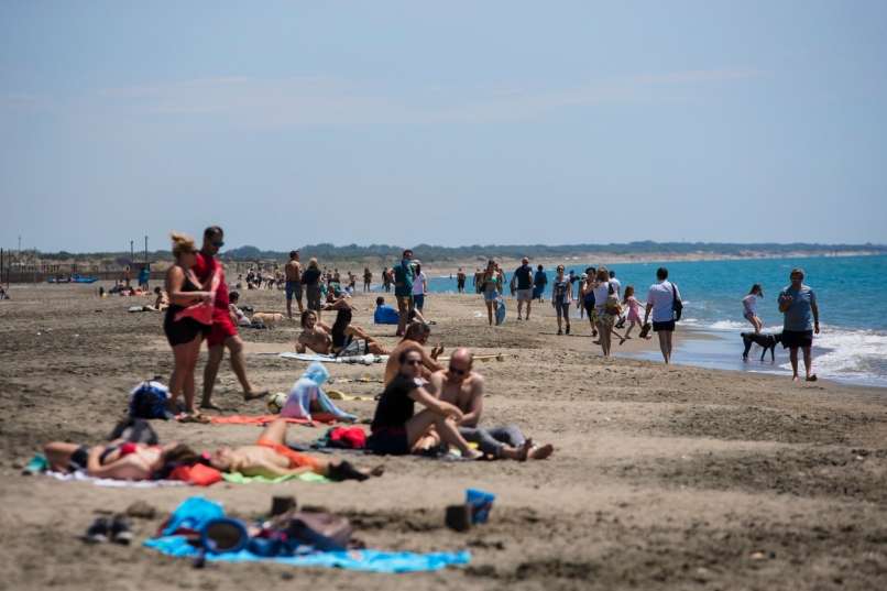 italija, koronavirus, plaže, lokali