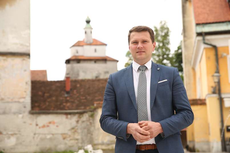 matej slapar-pl