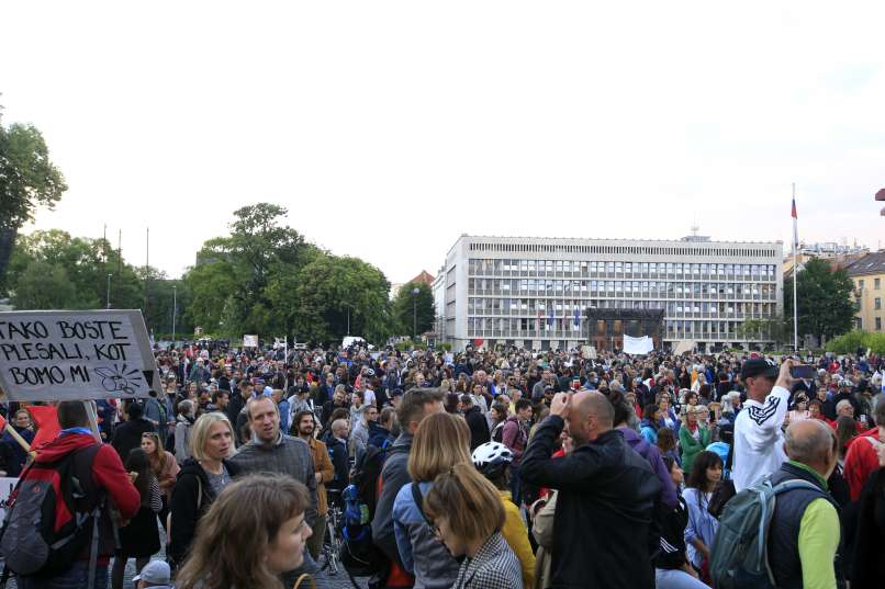 protest, 30.-05