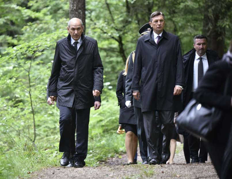 borut-pahor, janez-janša, ovojni-poboji, stanislav-zore, kočevski-rog, macesnova-gorica