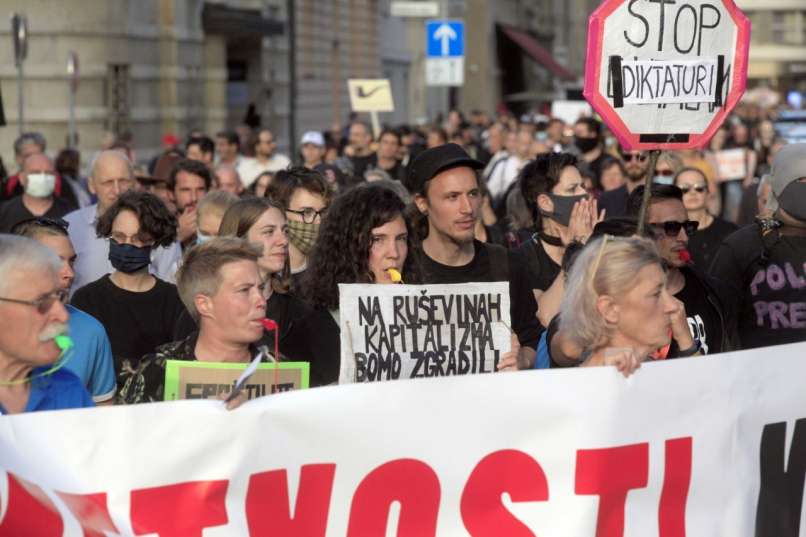 protesti